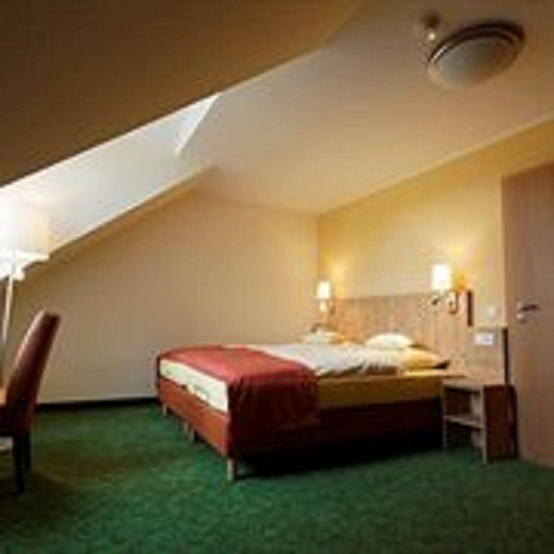 Hotel Und Landgasthof Zum Bockshahn Spessart  Esterno foto